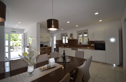 Sveti Petar u Sumi Villa | Bestes Angebot für Last-minute-buchung,check In-check Out-flexible !!!