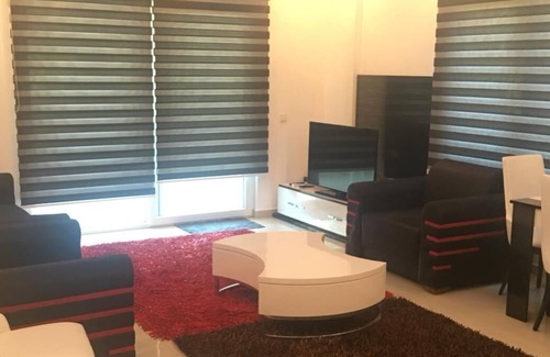 Tosmur Belediyesi Appartement | Le BestHome City 15 VIP se trouve à quelques pas de la plage de sable et de la promenade en bord de mer.