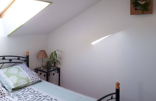 Venterol Hôtel | Chambres d hotes dans belle maison de village en pierre à Tallard.