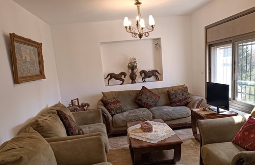 Bethlehem Appartement | Bethlehem Abram's Appartment In the Heart of Old city .
