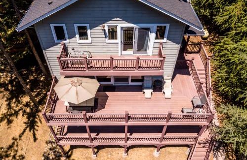 Groveland Maison | Better at the Lake Home with Private Dock