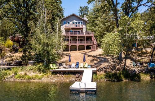 Groveland Maison | Better at the Lake Home with Private Dock
