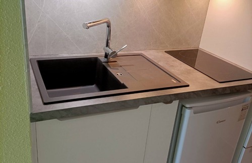 Saint-Jacques Appartement | Entre port et plage, petite residence au calme, à 100m de la mer