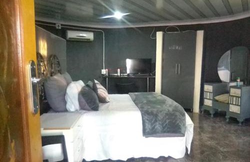 Thulamela Maison | BEULAH GROUP BnB
