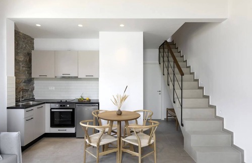 Sourpi Maison | BH1005 - C - Maisonette Magnisia