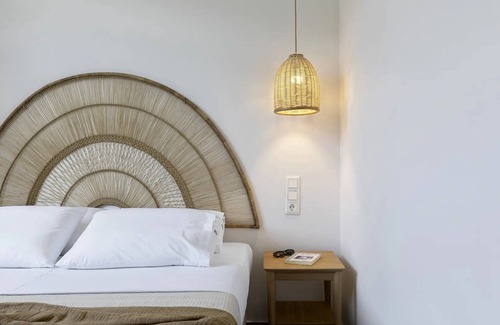Sourpi Maison | BH1006 - C - Suite Magnisia