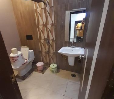 Nalagarh Maison | Bhavya Guest House