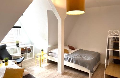 Goethestraße Appartement | BHV-3- und 5-Zimmer Wohnungen mit Terrasse, 24h self-check-in, TV, Internet, DisneyPlus, Waschmaschine