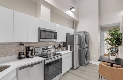 Center City East Appartement | Bi-Level 2B Loft | Old City (4R)