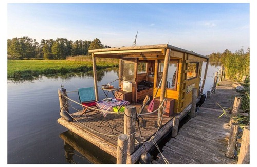 Loitz Location De Bateaux | Biberfloss Résidence de vacances confortable
