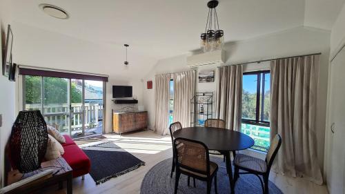 Martinborough Maison | Bidwills Gem