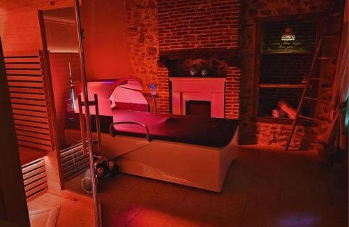 Saint-Jean-Ligoure Maison | Bien-être & Spa privatif - Spa de nage, sauna, lit hydromassant & relaxation Immersive