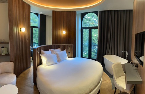 Wasquehal Hôtel | La maison des bienheureux