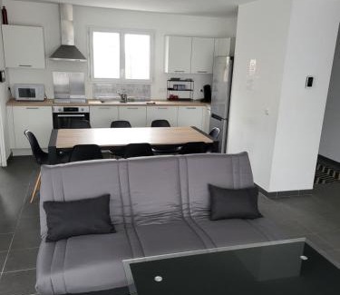 Beychac-et-Caillau Maison | Bienvenue à Bordeaux! Parking Pétanque Wi Fi