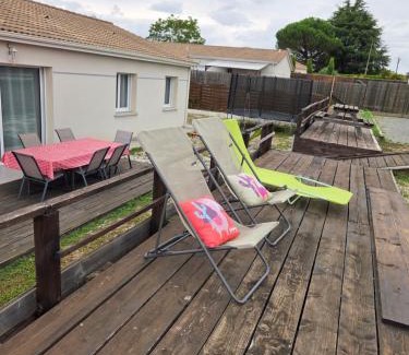 Beychac-et-Caillau Maison | Bienvenue à Bordeaux! Parking Pétanque Wi Fi