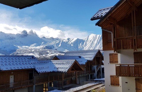 Albiez-le-Vieux Appartement | "bienvenue Chez Nous" Appartement Albiez Montrond, le Hameau des Aiguilles