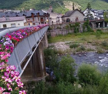 Biescas Appartement | BIESCAS-PIRINEO-RELAX