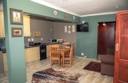 Emalahleni Maison | Big 5 Guest House Witbank