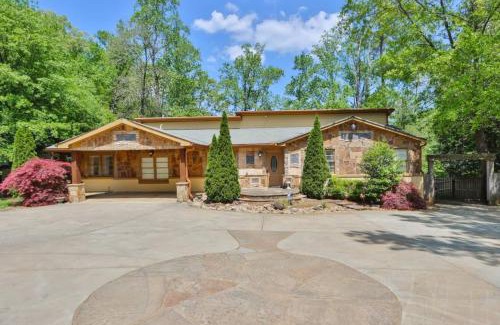 North Brookhaven Maison | Big 6br,4ba Home W 10-car Parking For Crewsgrps