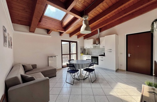 Acquabella Appartement | BIG Attico Goldoni 2 bathroom [Duomo-M4 Lin Airport]