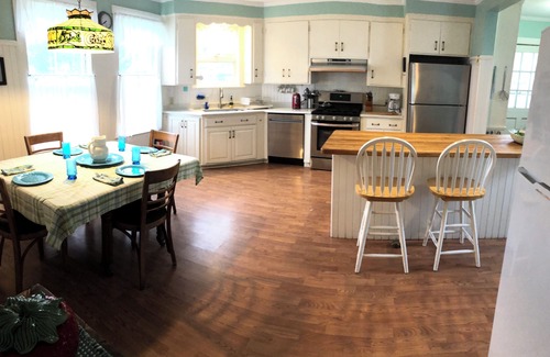 Avon Maison | Big Charme Bay Head Beach House