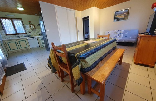 Noaillan Chalet De Ski | 6- Grand chalet au cœur de la foret en bordure du Ciron