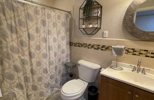 El Paso Maison | Big Family Come to West side ELP and enjoy all duplex A and B