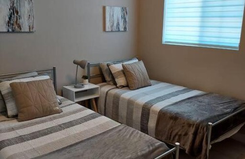 El Paso Maison | Big Family Come to West side ELP and enjoy all duplex A and B