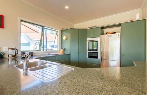 Tikitere Maison | As You Do Retreat
