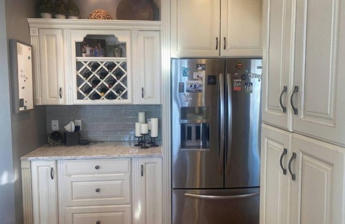 Perham Maison | Big Pine Lake Retreat - 200ft of Private Lakeshore!