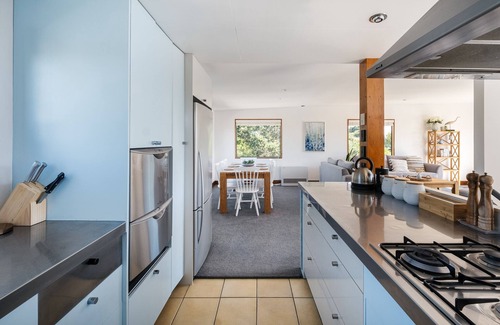 Papamoa Beach Maison | Big rad beach pad - family-friendly oasis one back from beach in Papamoa East
