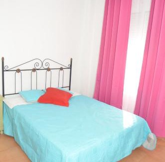 Perchel Norte Maison | Big room in heart dowtown