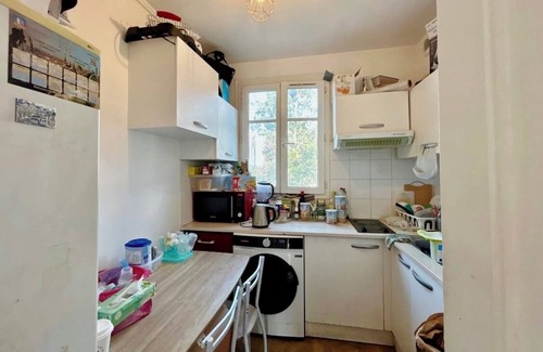 Cachan Appartement | Big room next to train B, 15 minutes go to center ville