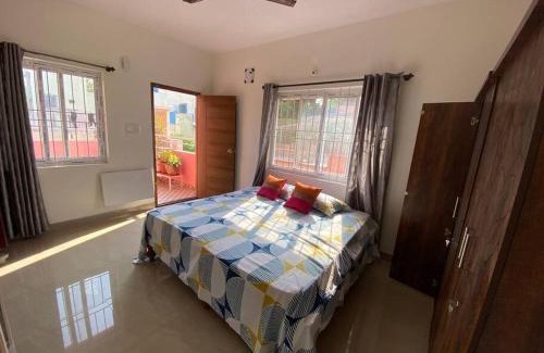 Hebbal Appartement | Big Studio rooms with patio-only for Girls& couple