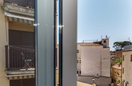 Tossa de Mar Cottage | BIG TERRACE HOUSE with PARKING