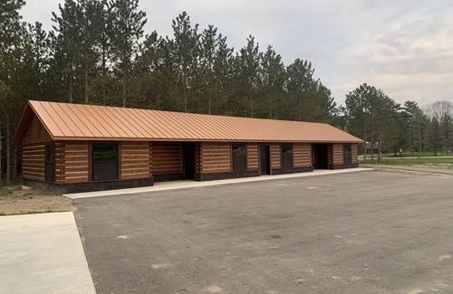 Lake Itasca Hôtel | {Big Timbers} Lodging next to North Entrance of Itasca State Park