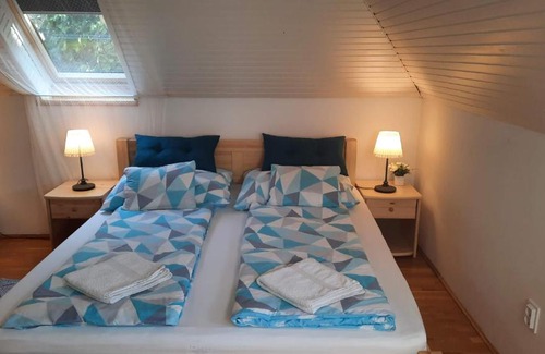 Balatonakarattya Maison | Biker Holiday Home