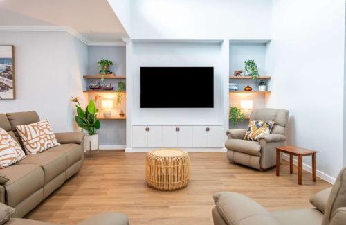 Yamba Maison | Bikini - Oceanstays - Pet Friendly