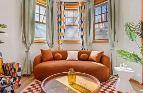 Wicker Park Appartement | Billiards Patio Parking