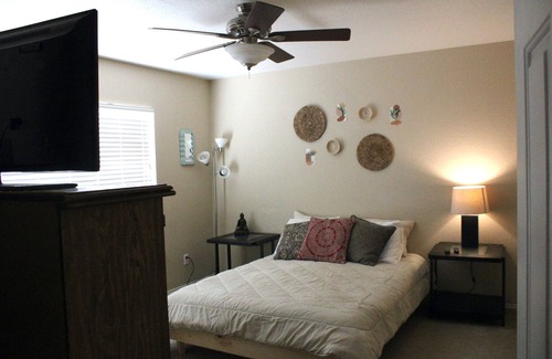 Live Oak Maison | Biltmore Bliss Charming 3-bedroom house with AC, WiFi