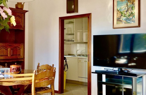 Bettolle Appartement | Bimba Apartment in Tuscany [Quiet Location, Free Parking and Wi-Fi]