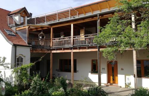 Pottelsdorf Maison | Biohof - Familie Neuberger