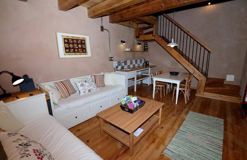 Vega del Codorno Appartement | Appartement Biosotenible Río Cuervo Duplex Garden