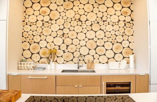 Leeds Maison | Birch & Buck - Stunning Views near Hudson & Hunter