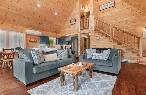 West Oneonta Cabine | Birch Cabin Lakefront & Secluded Kayaks Fishing!