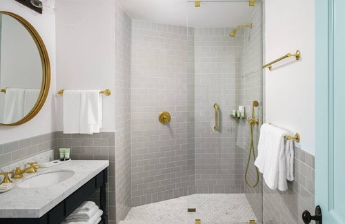 Shelter Island Heights Hôtel | Birch Cottage | The Pridwin Hotel and Cottages