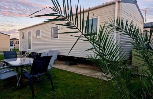 Isle of Thanet Maison | Birchington Vale Trieste - Sleeps 8, pet friendly & Family friendly
