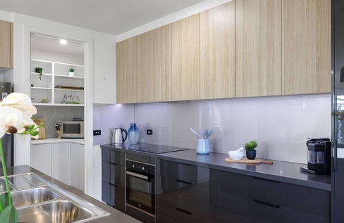 Cowes Maison | Birchwood Villa Cowes, Pool & Tennis in Complex