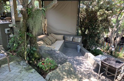 Nelspruit Appartement | Birds Babble Self Catering Guest House