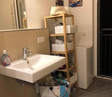 Neukoelln Appartement | Birdsong Temple